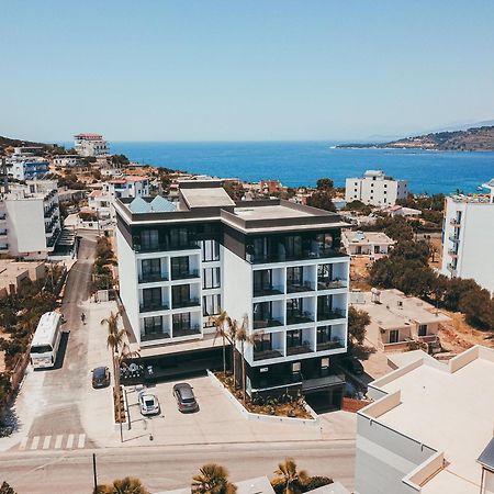 Monun Hotel Ксамил Екстериор снимка