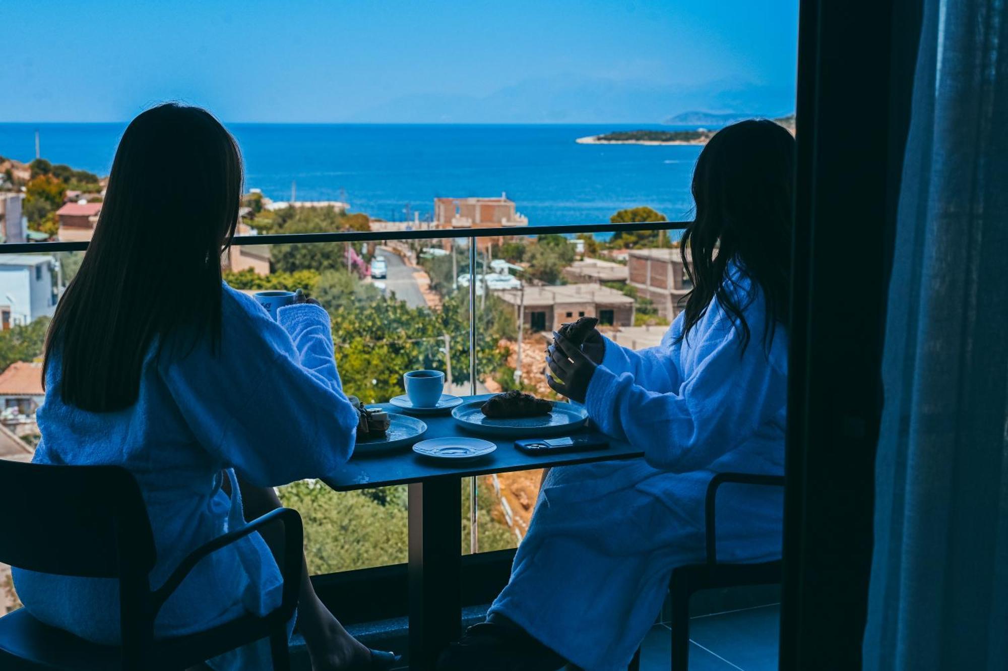 Monun Hotel Ксамил Екстериор снимка