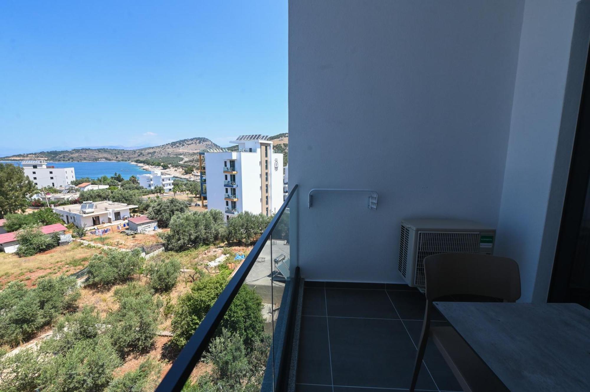 Monun Hotel Ксамил Екстериор снимка